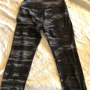 Old Navy Active workout leggings